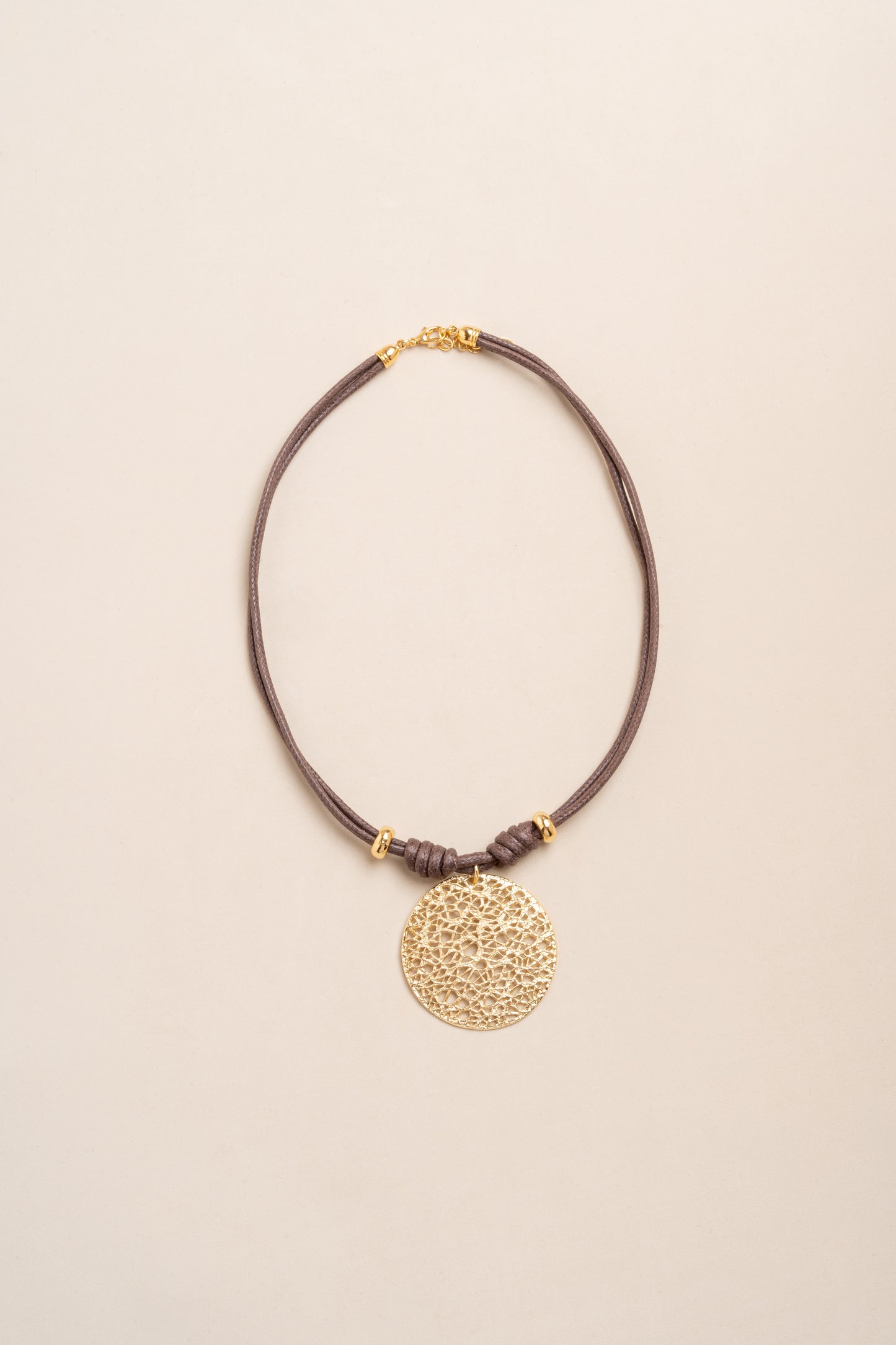 Collar Salomon