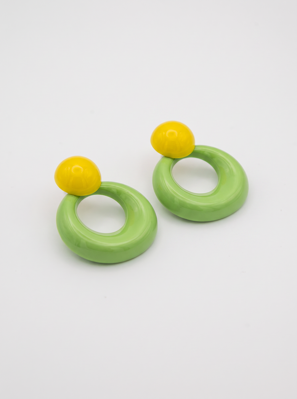 Pendientes Forsitia
