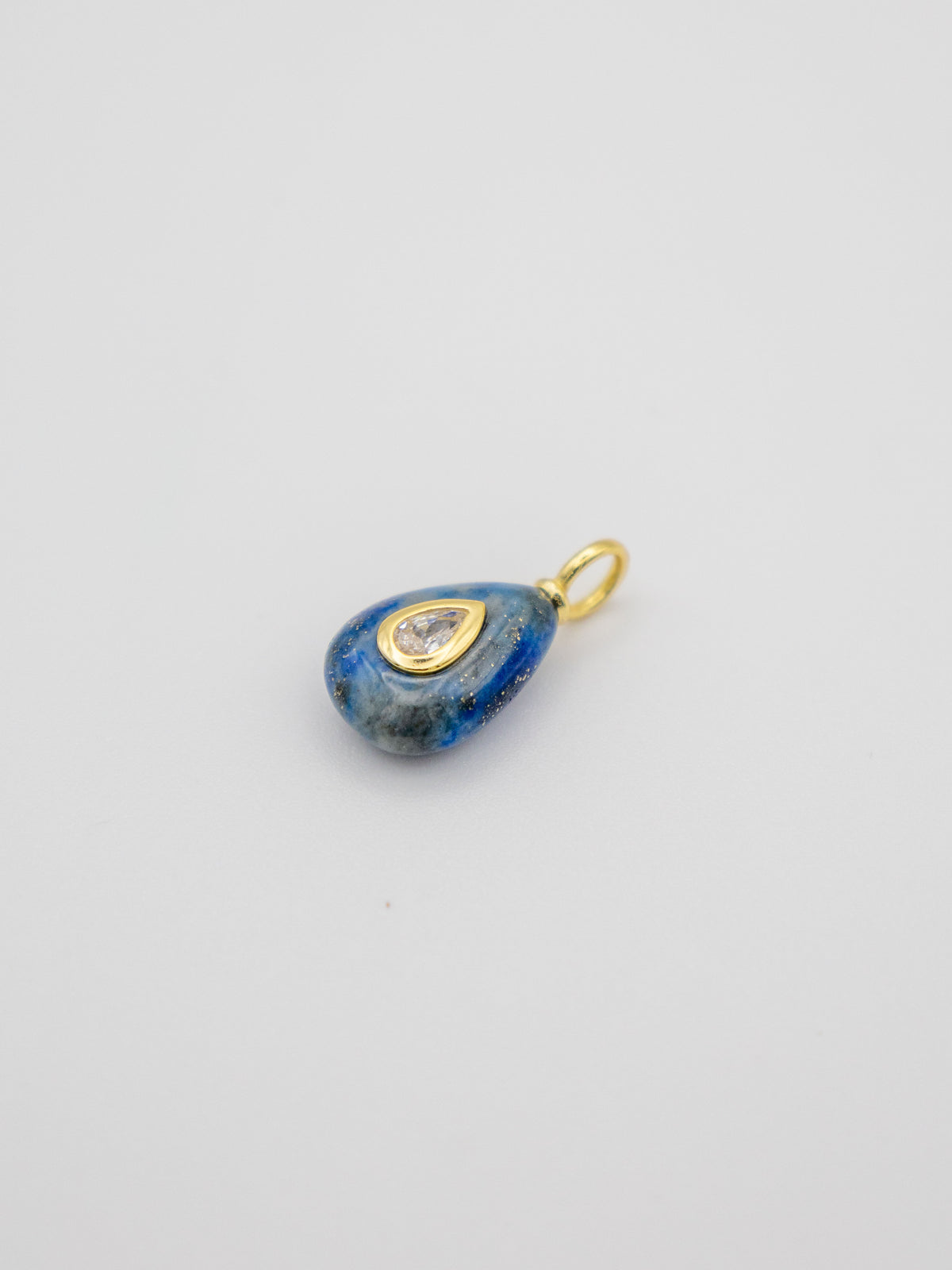 Charm Capri