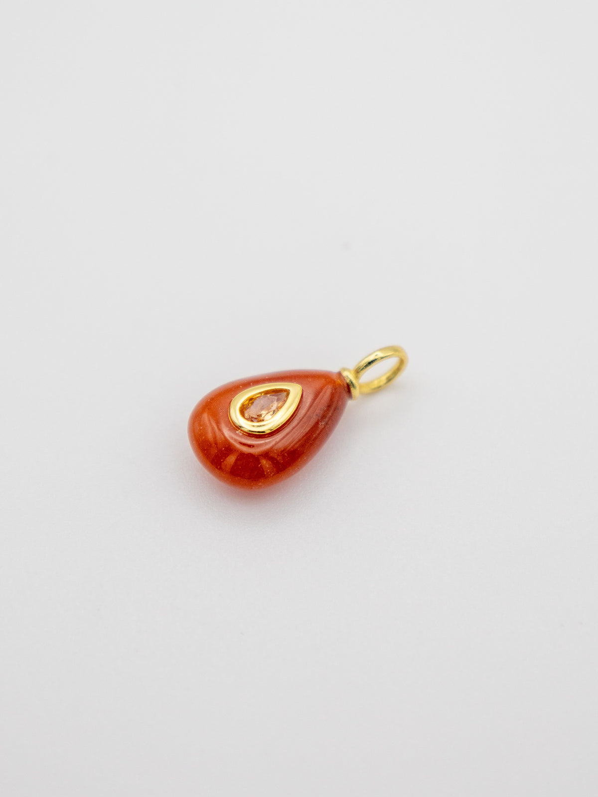 Charm Capri