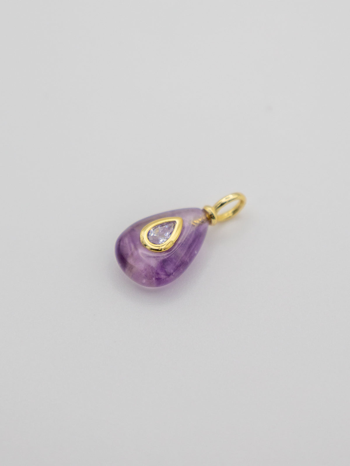 Charm Capri